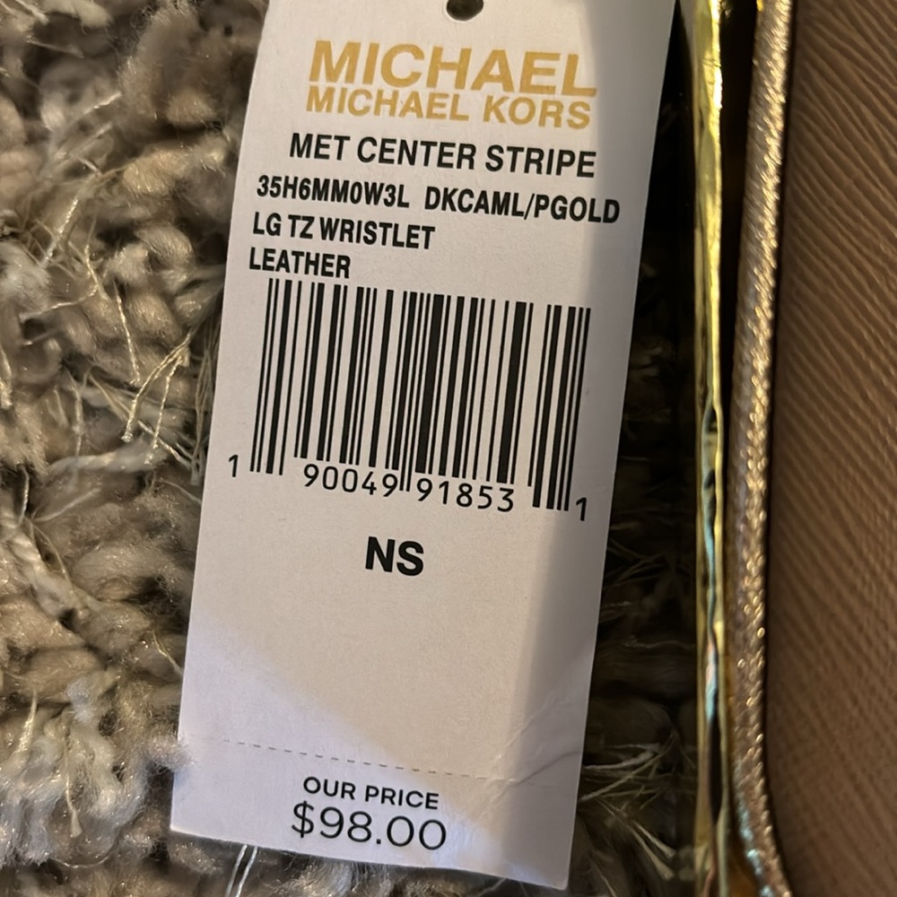 Michael Kors Wristlet - Picture 3 of 4